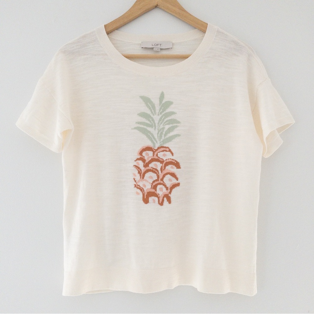 NWOT Loft Pineapple Sweater Tee